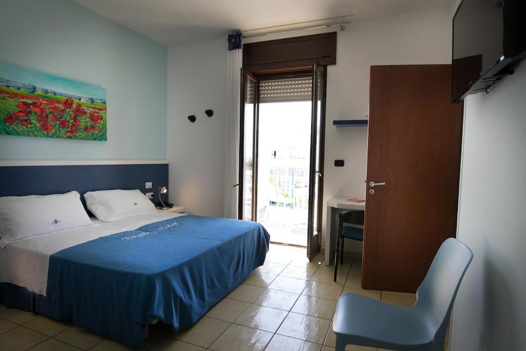 Gigli Hotel Salento Marina Di Pescoluse Bagian luar foto