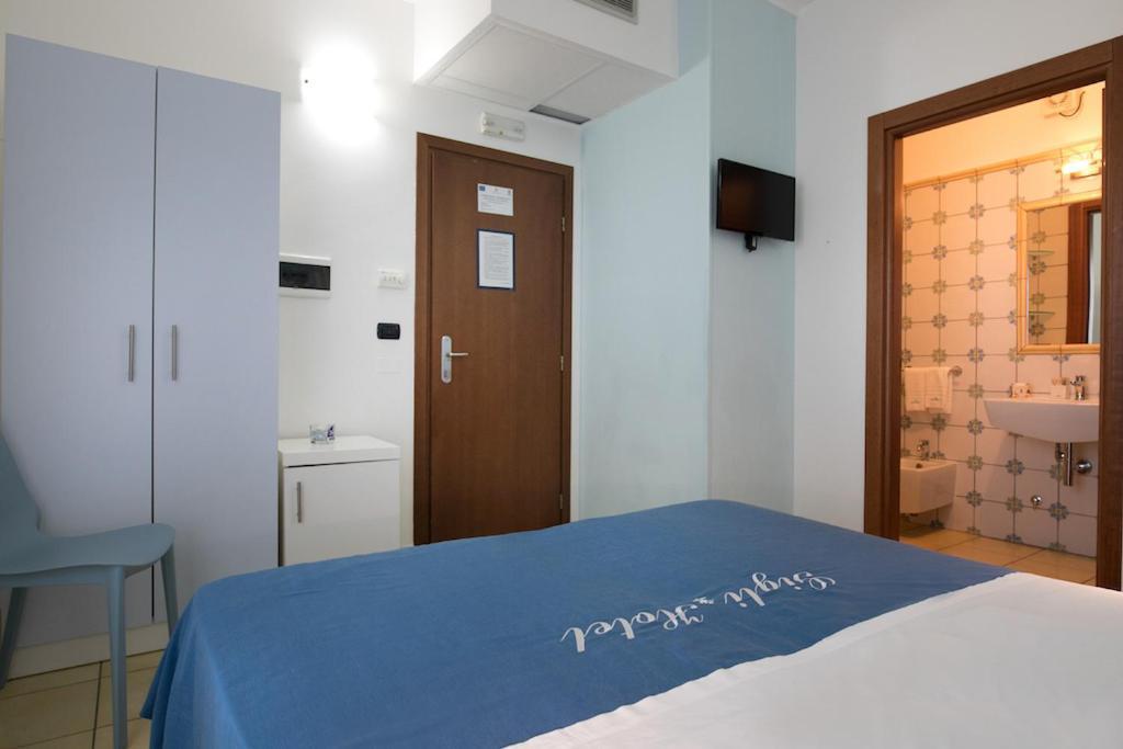 Gigli Hotel Salento Marina Di Pescoluse Bagian luar foto